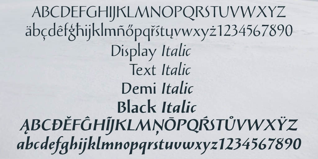 Solveig Demi Bold font