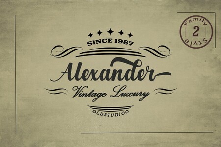 Alexander Reguler Demo font